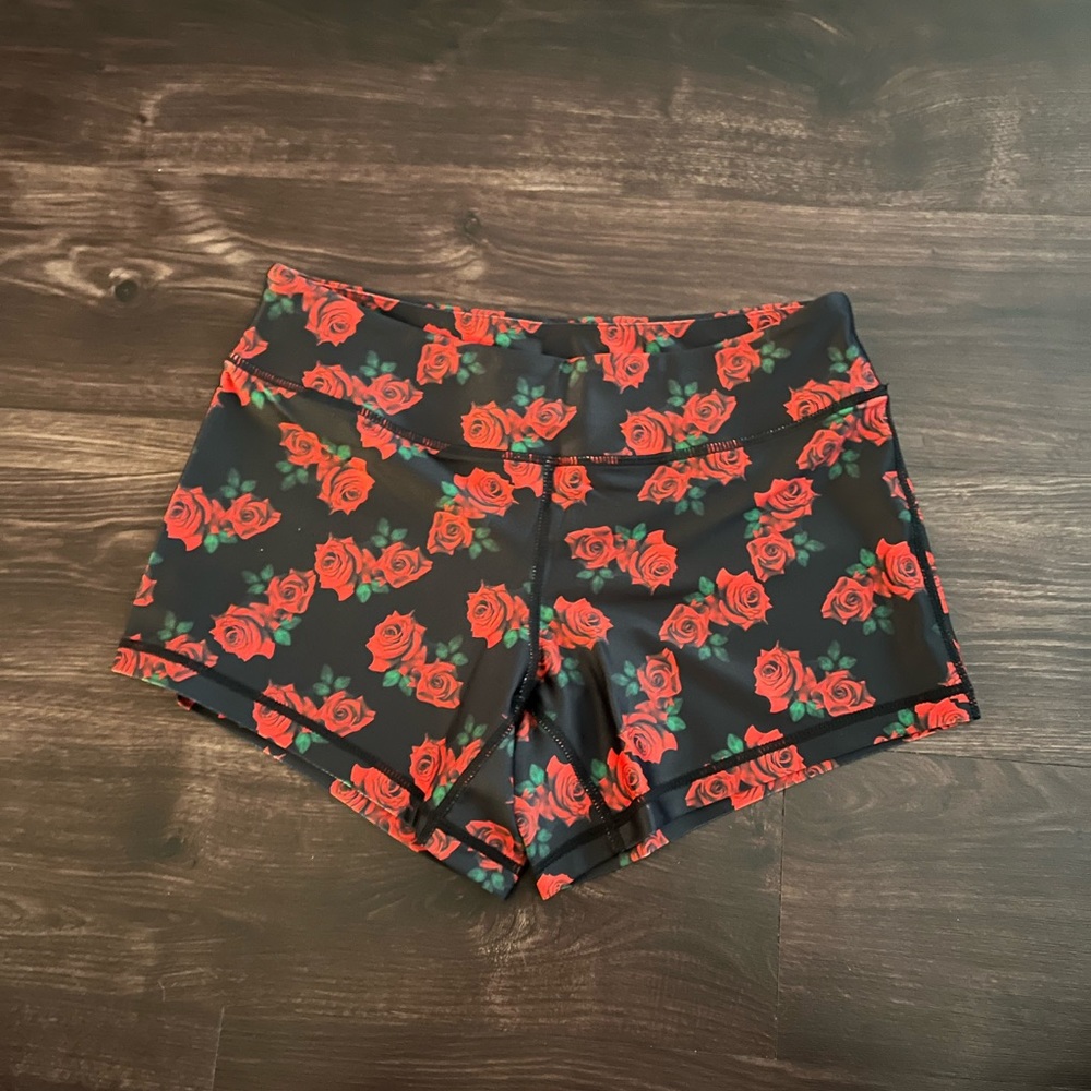 EXO Women’s Shorts - Size L - Rose Pattern